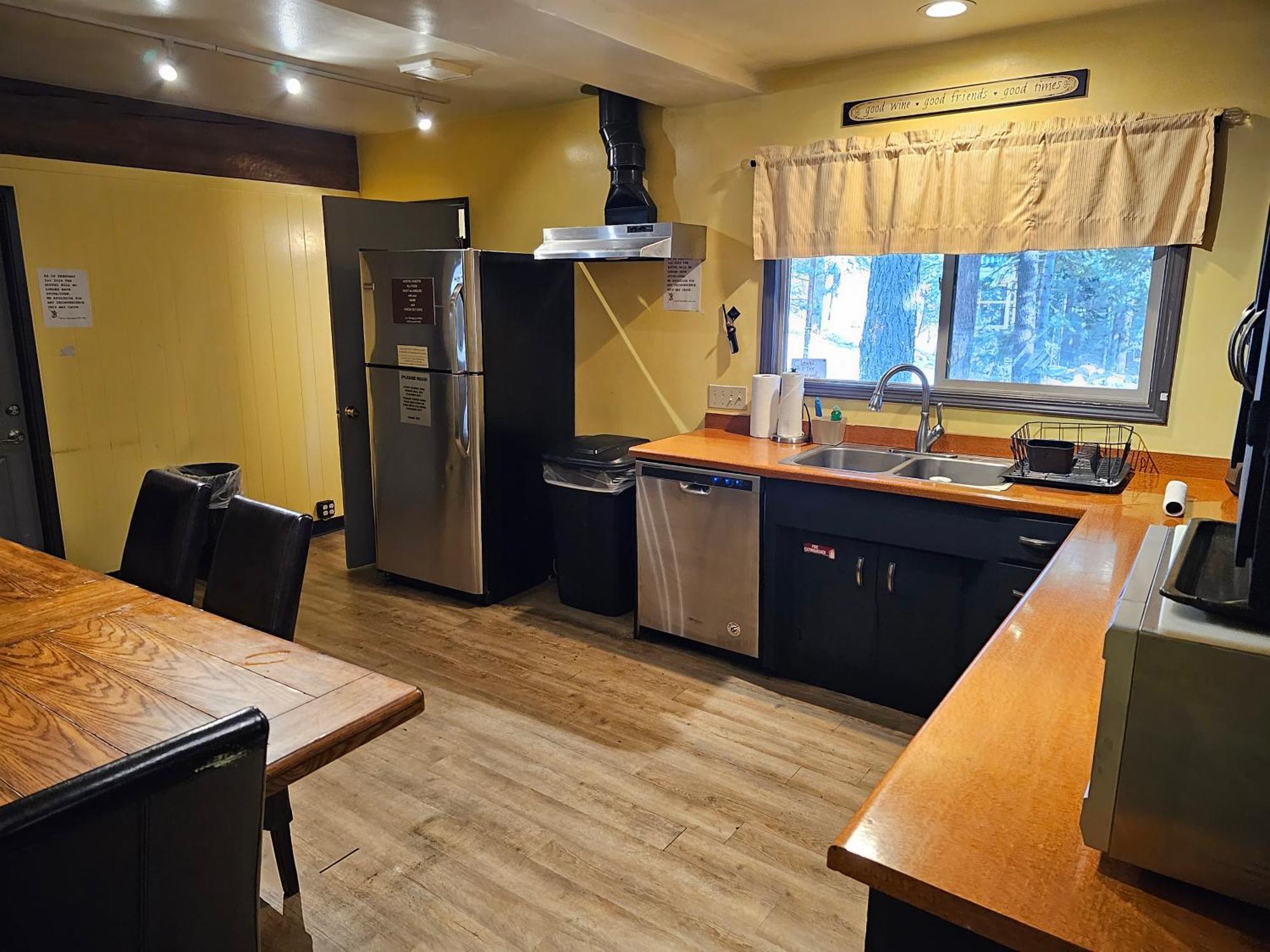 Moderne Hostel Mammoth Lakes Extérieur photo