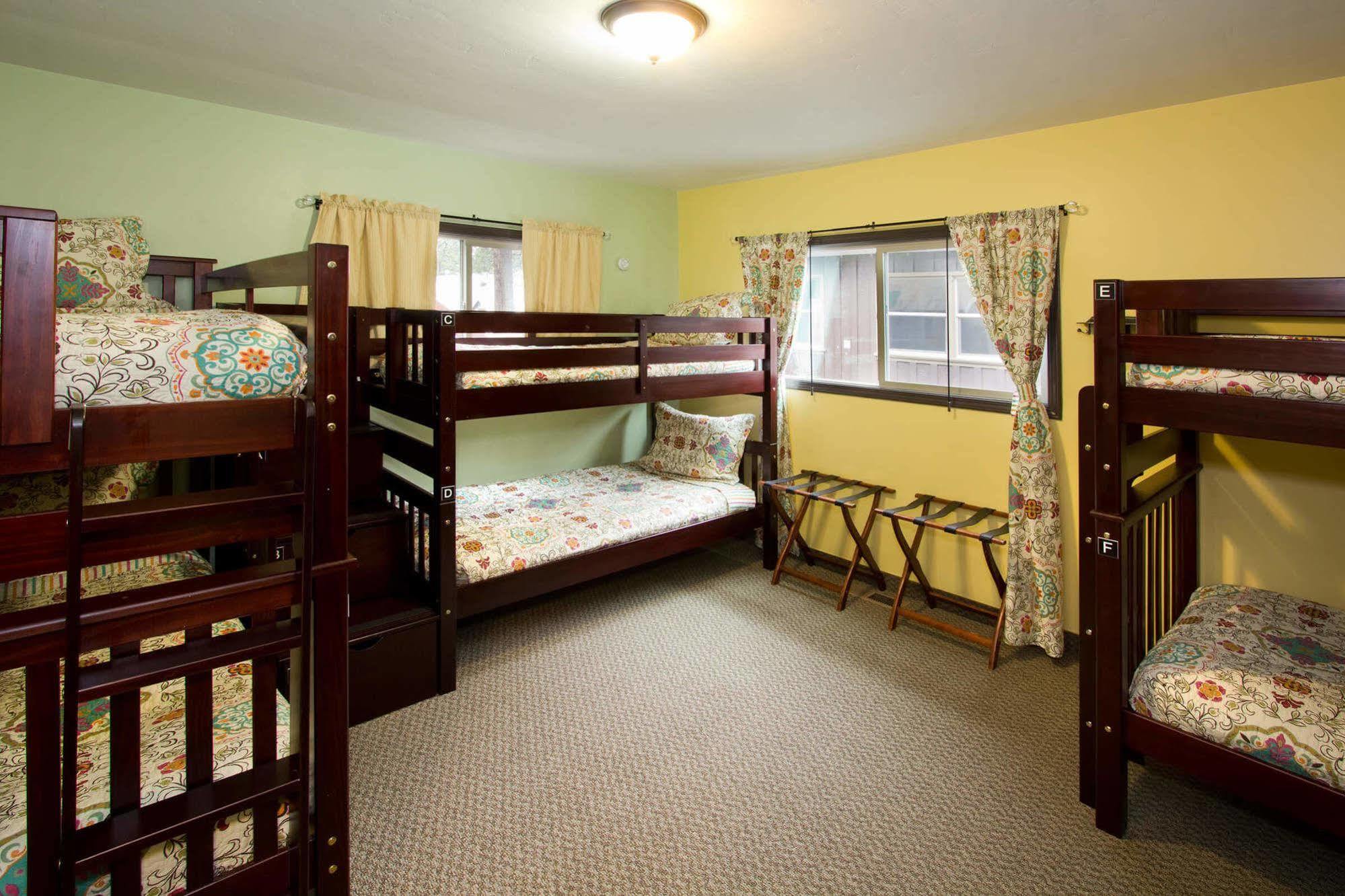 Moderne Hostel Mammoth Lakes Extérieur photo