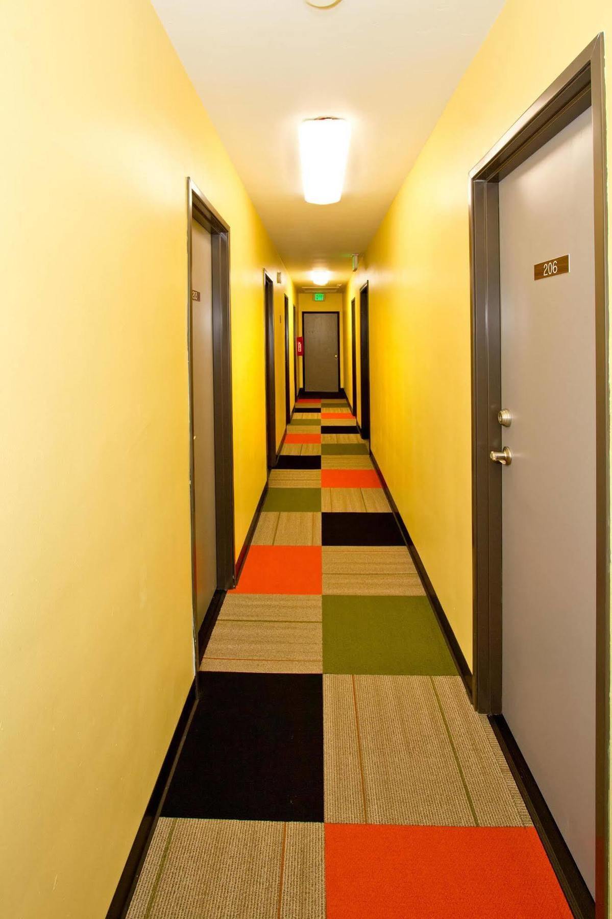 Moderne Hostel Mammoth Lakes Extérieur photo