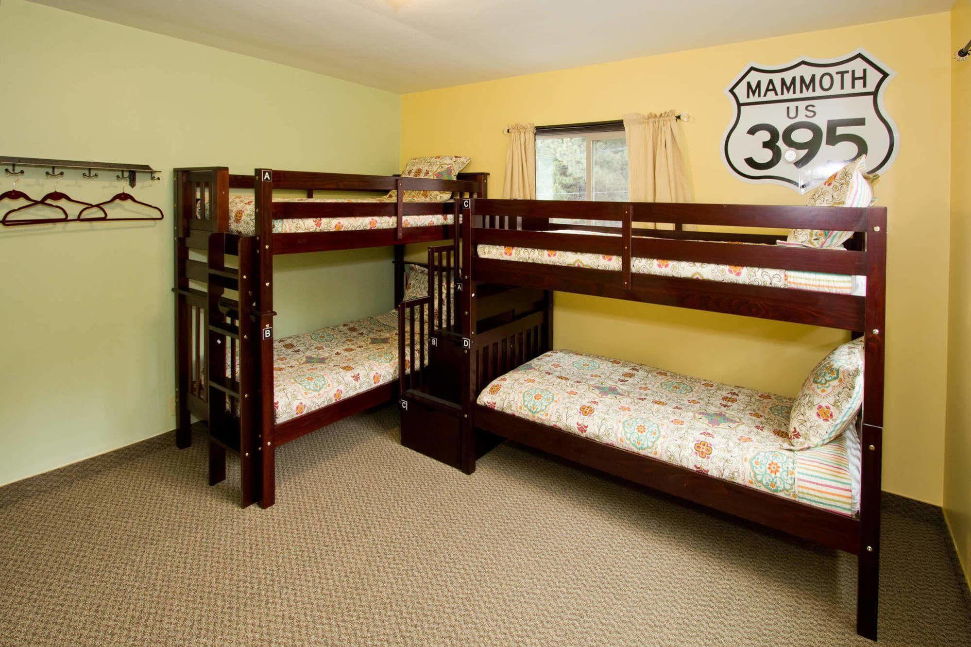 Moderne Hostel Mammoth Lakes Extérieur photo